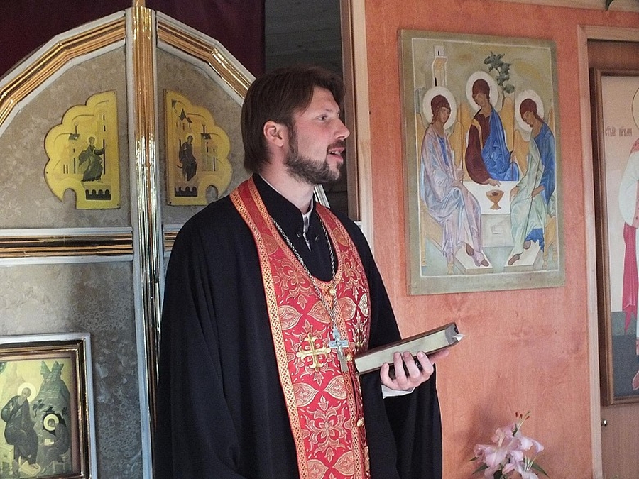 В Петербурге прошёл фестиваль в поддержку священника Глеба Грозовского