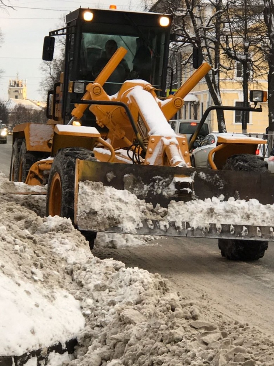 Уборка снега в Гатчине: вторник, 22 января