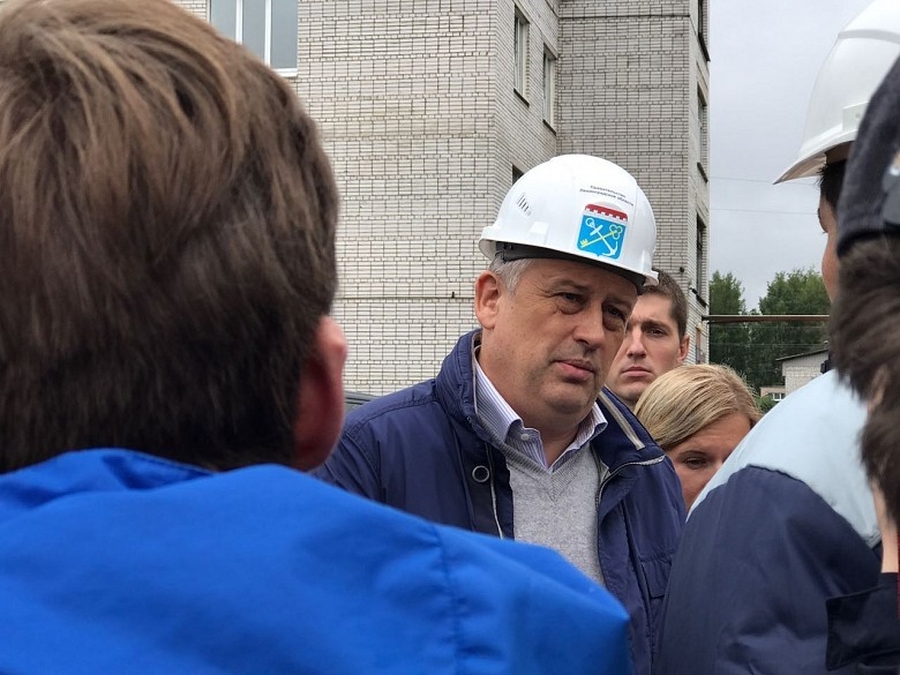 Губернатор Ленобласти проверит ход строительства перинатального центра в Гатчине