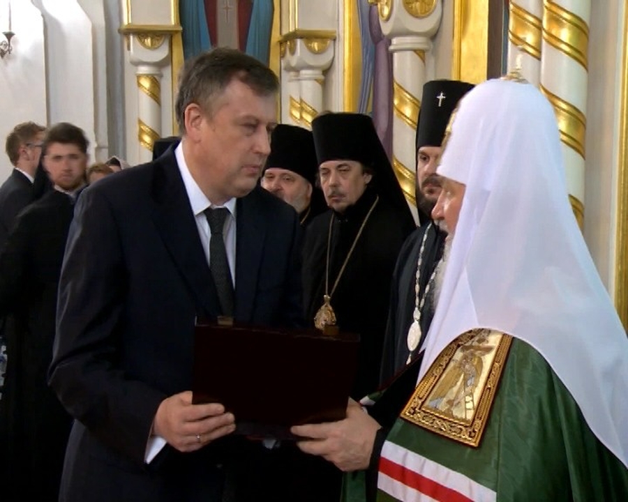 Патриарх Кирилл поздравил Александра Дрозденко