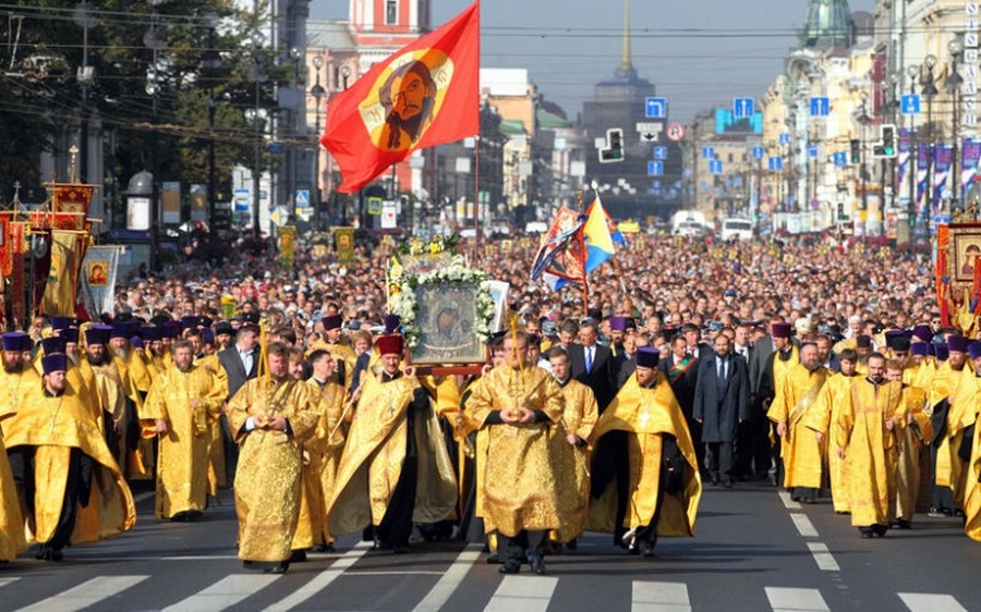 Гатчинцы примут участие в петербургском крестном ходе