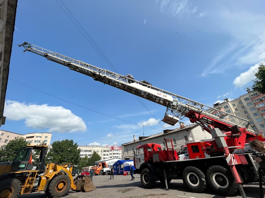 В Гатчине прошли учения на случай взрыва бытового газа