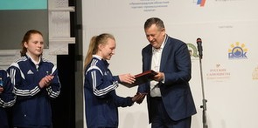 Ватерполистки из Ленобласти в 13-й раз стали чемпионками России