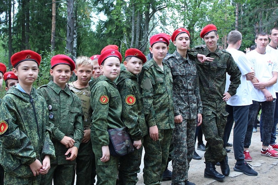 Таицкие школьники - лидеры областных военно-спортивных игр