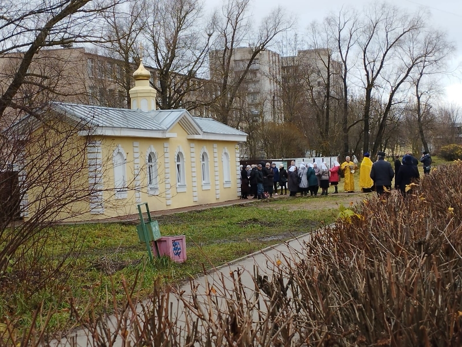 В Коммунаре освятили храм