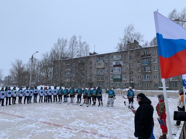 Турнир по хоккею памяти Германа Титова