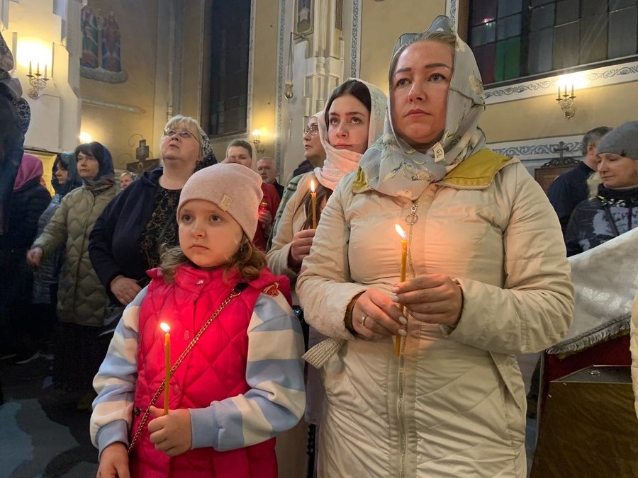 Гатчинцы встретили Светлое Христово Воскресение