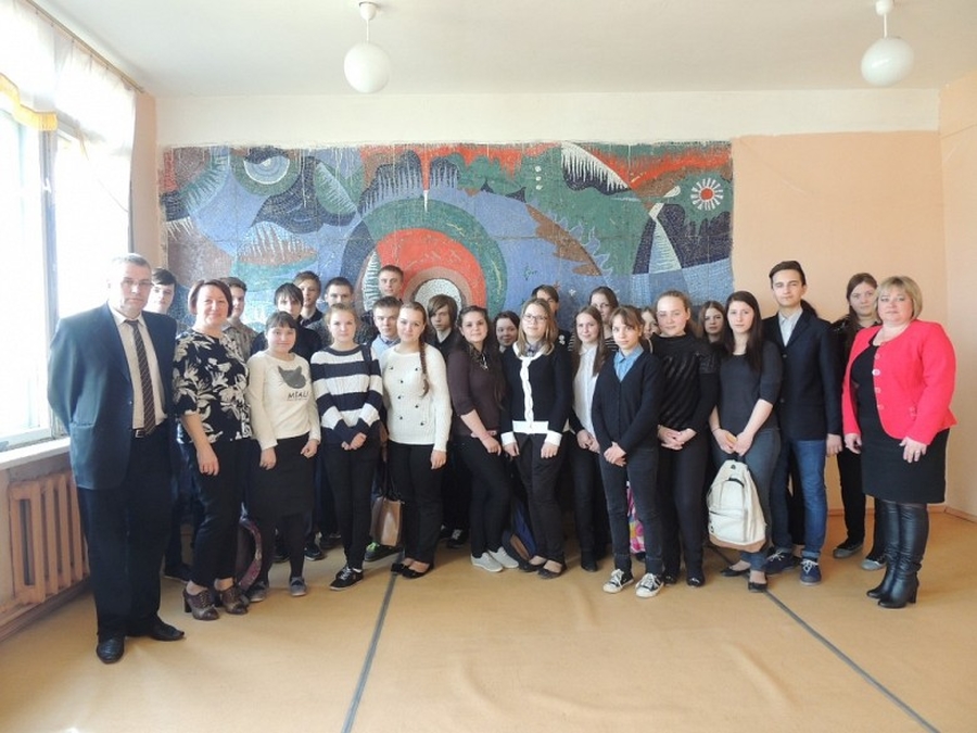 Школьникам из Рождествено провели урок по избирательному праву