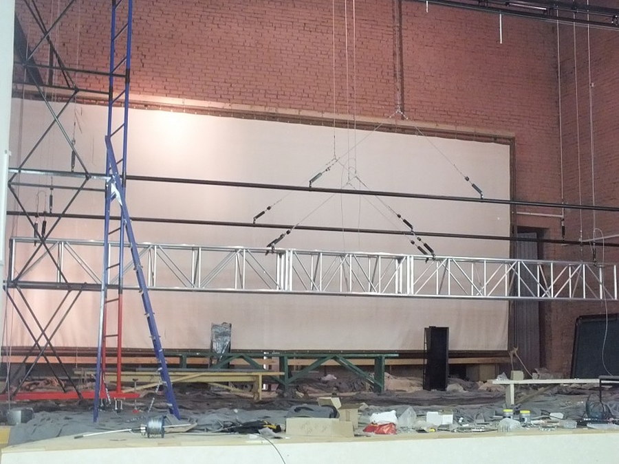 В Доме Культуры п. Сяськелево завершается ремонт  концертного зала