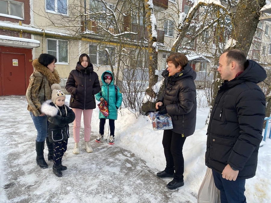 Новоселье в Пудомягах: есть и вода, и свет, и тепло!