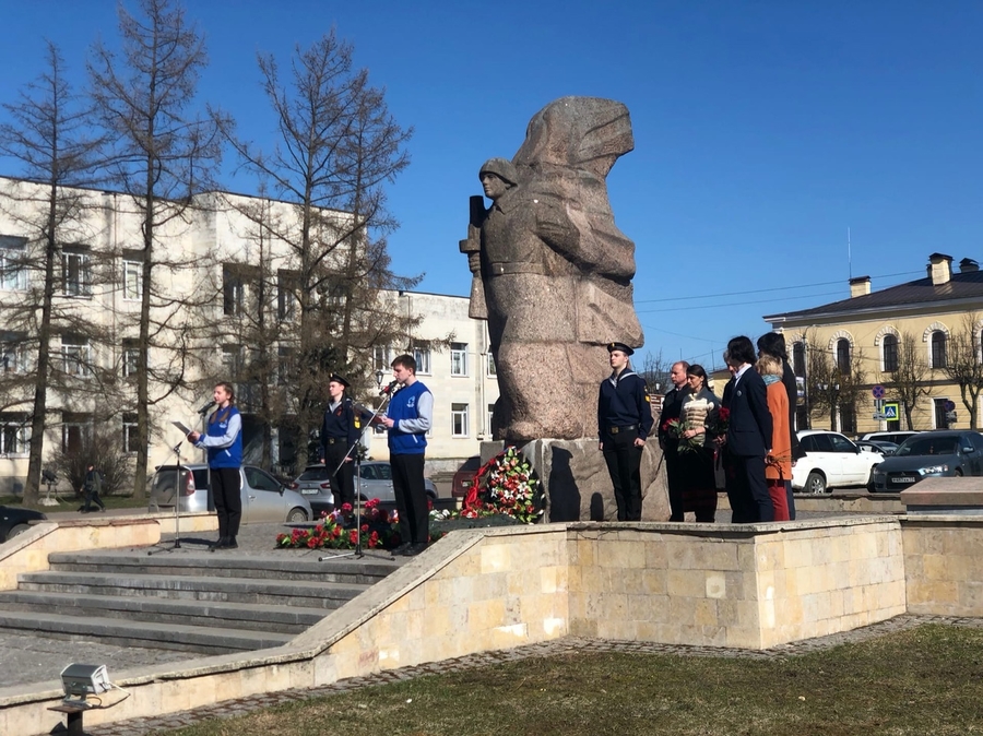 В Гатчине прошла акция в память о геноциде Советского народа в годы Великой Отечественной войны