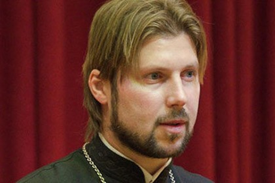 Суд отказался вернуть священнику Грозовскому его адвоката