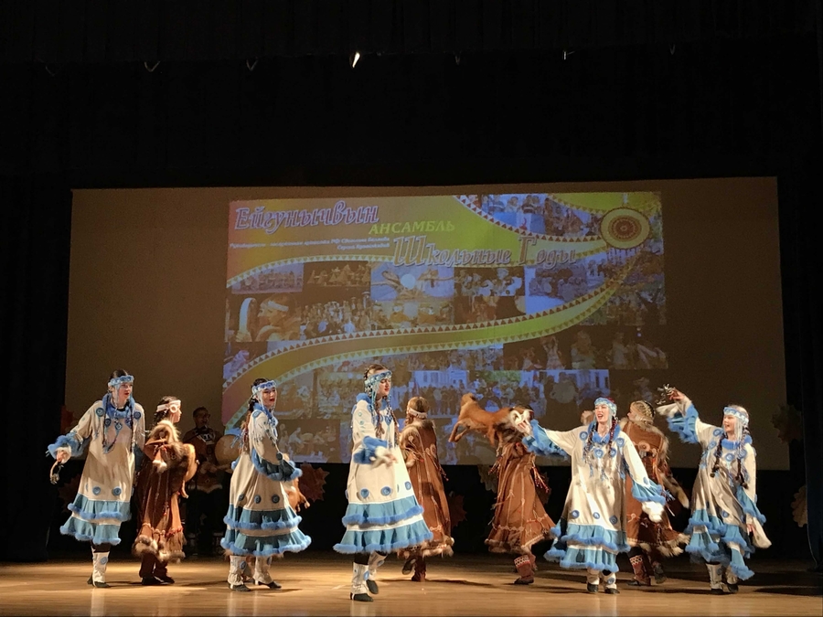  В Гатчинском районе выступили камчатские танцоры