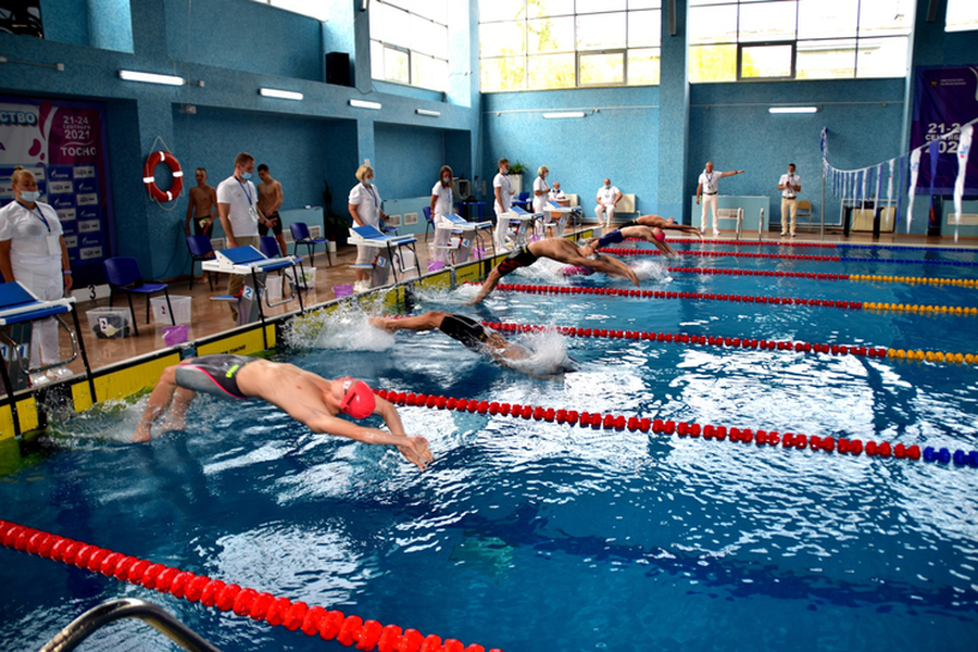 Гатчинские пловцы выступили на Чемпионате Северо-Западного федерального округа