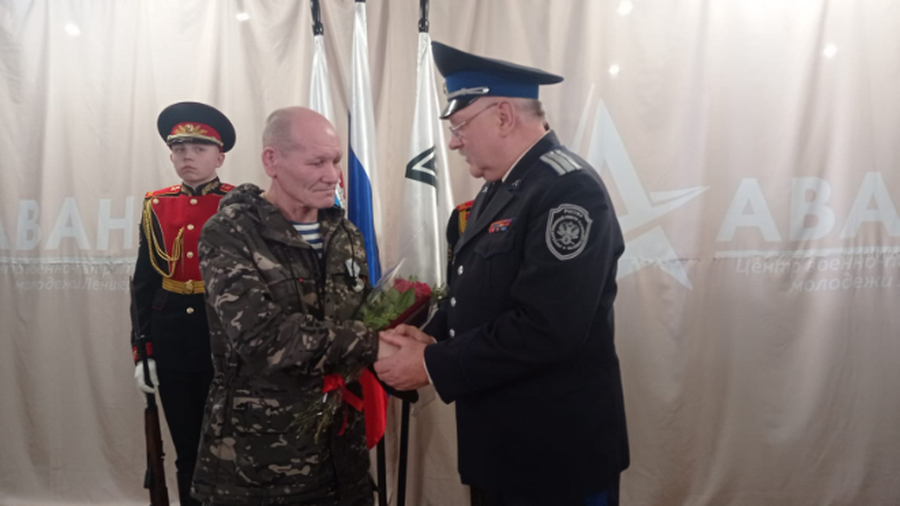 Гатчинец Сергей Русанов удостоен медали «За Отвагу» 