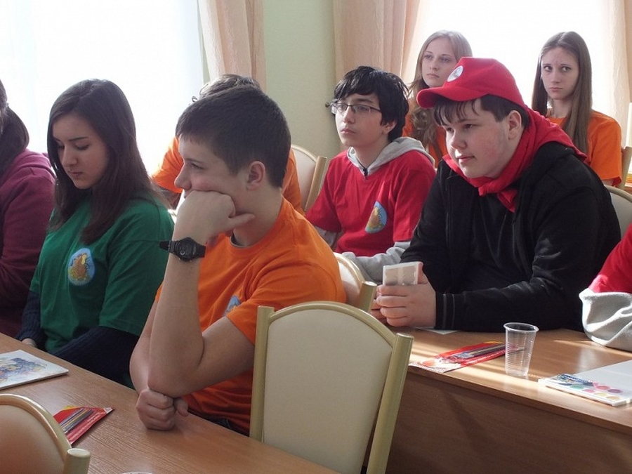 Школьницы из Петербурга попросили Путина отменить ЕГЭ