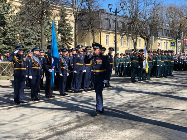 Торжественное прохождение войск Гатчинского гарнизона