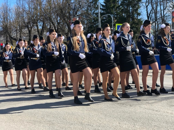 Торжественное прохождение войск Гатчинского гарнизона