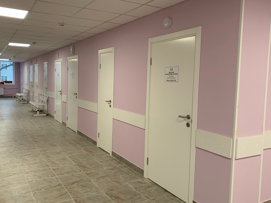В Гатчинской поликлинике завершен ремонт 2-го этажа  