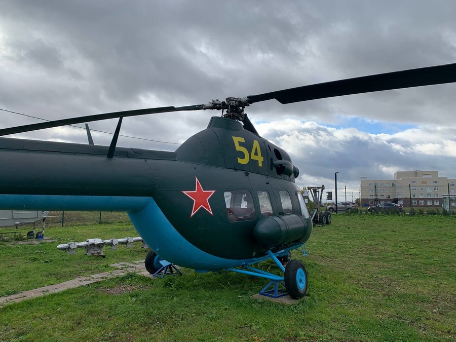 Московский гость оценил Музей истории военной авиации Гатчины