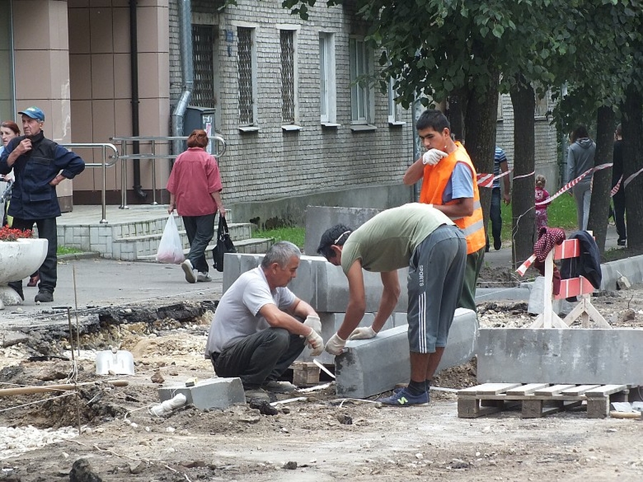 В Гатчине начался капитальный ремонт дорог и тротуаров