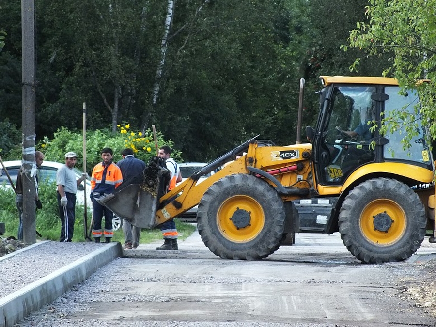 В Пудостьском поселении ведётся ремонт дорог