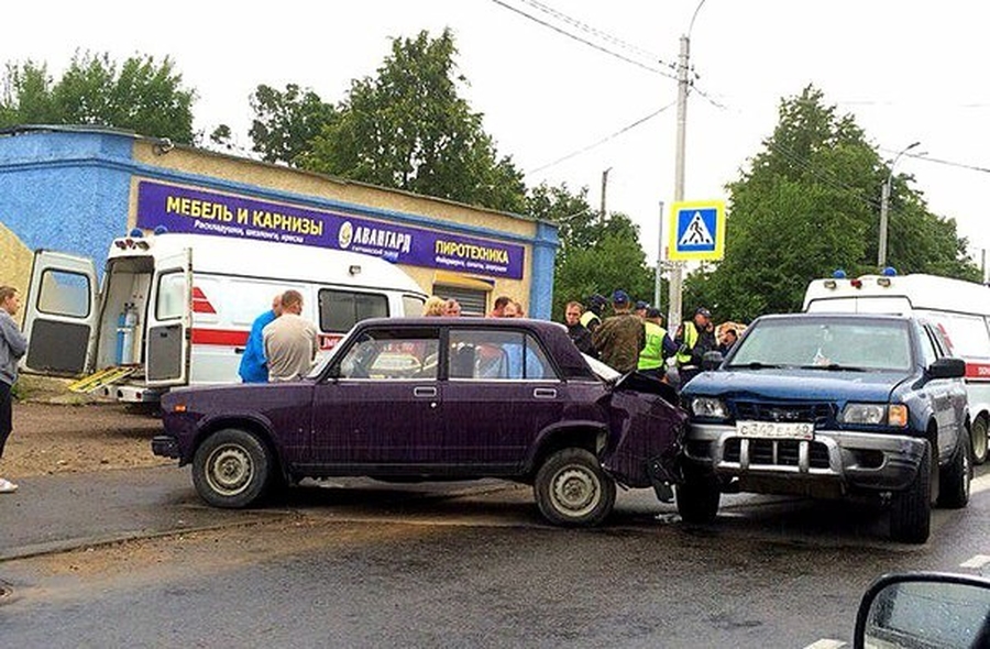 АВТОГАТЧИНА происшествия сегодня. Авангард-авто. Гатчина..