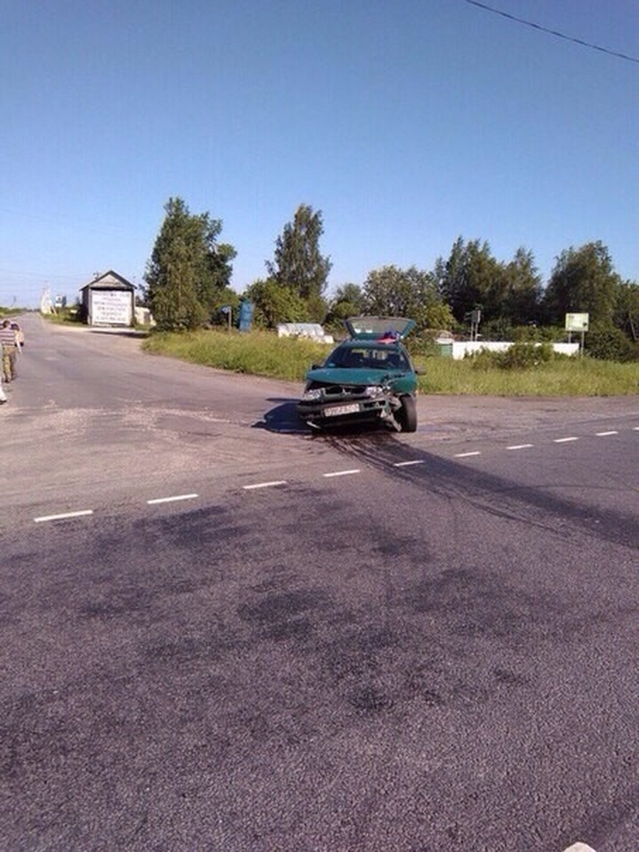 В Гатчинском районе, на Киевском шоссе, погиб мотоциклист