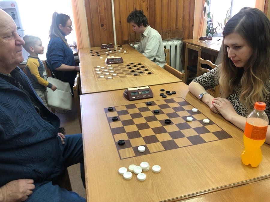 Спустя 13 лет в Гатчине вновь прошел турнир по шашкам