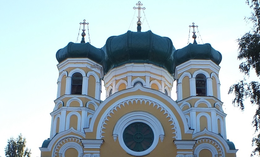 При реставрации креста Павловского собора обнаружили надписи, оставленные создателями