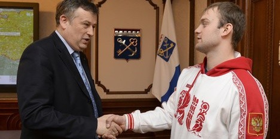Семен Павличенко -  победитель чемпионата Европы и этапа Кубка мира по санному спорту