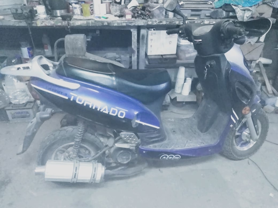 В Коммунаре разыскивают украденный скутер