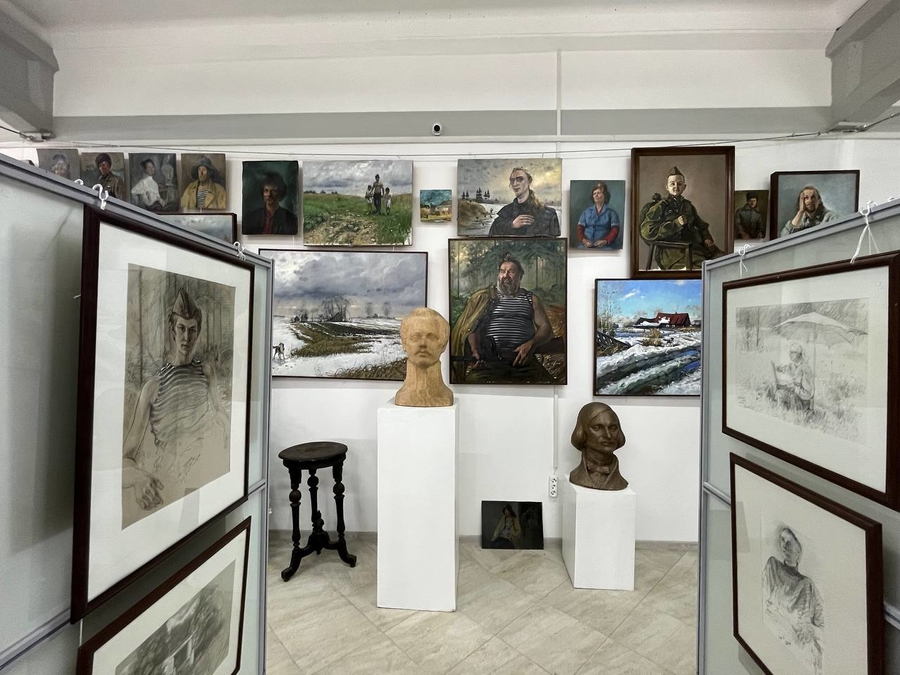 Творческий тандем: в Гатчинском районе открылась галерея Сергея Ильина и Валерия Шевченко
