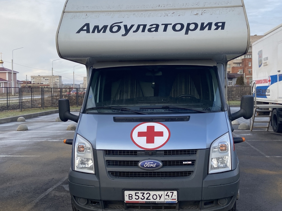 Мобильные врачи отправятся в три поселения Гатчинского района 