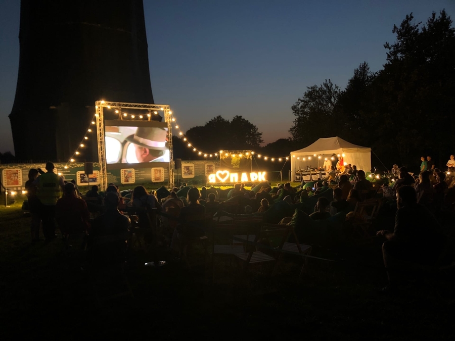 40 фильмов посмотрели гости летнего фестиваля в Гатчине