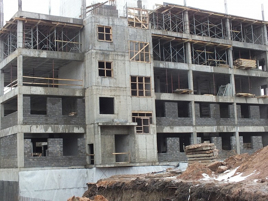 Строительство перинатального центра в Гатчине на контроле губернатора