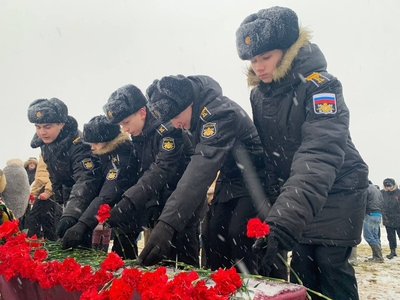 ВИДЕО. Узников концлагеря похоронили под Вырой