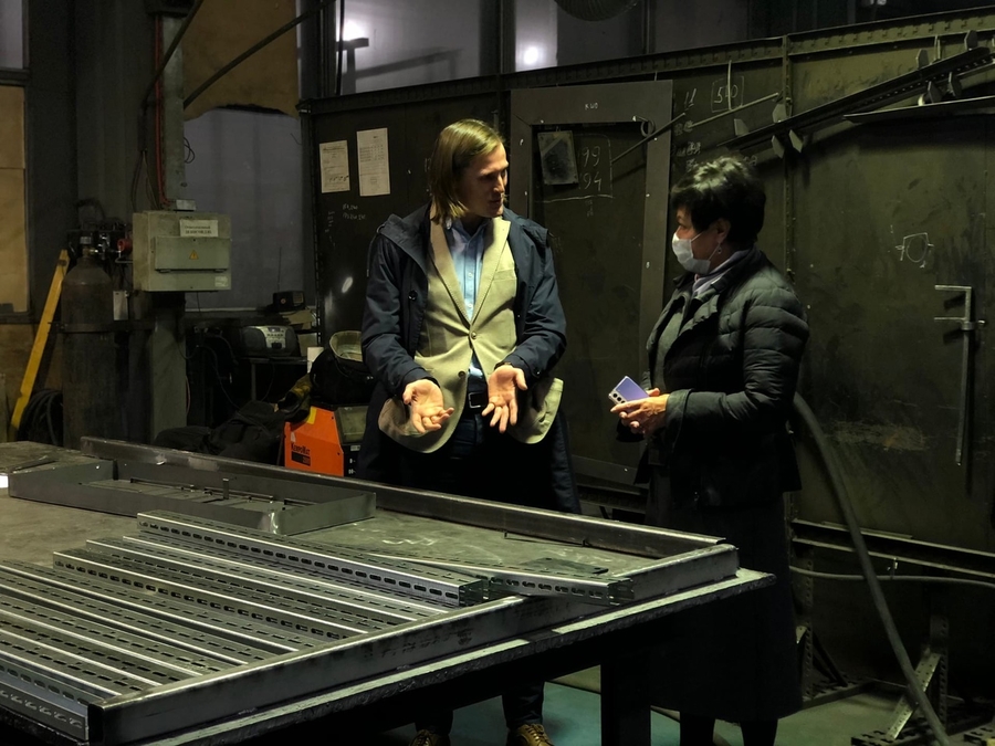 Завод в Лукашах посетили главы поселений Гатчинского района 