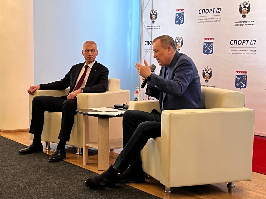 Министр спорта Матыцин встретился с губернатором Дрозденко в Гатчине