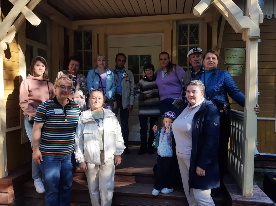 Областной фонд «Защитники Отечества» организовали экскурсию для ветеранов и семей участников СВО 