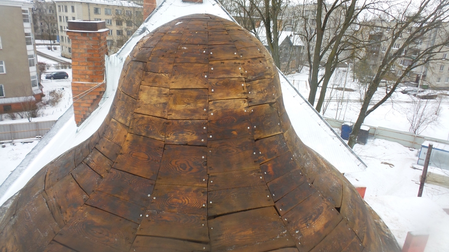Реставраторы работают над куполом музея-усадьбы Щербова