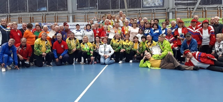 Команда пенсионеров Гатчинского района стала победителем регионального этапа Спартакиады России