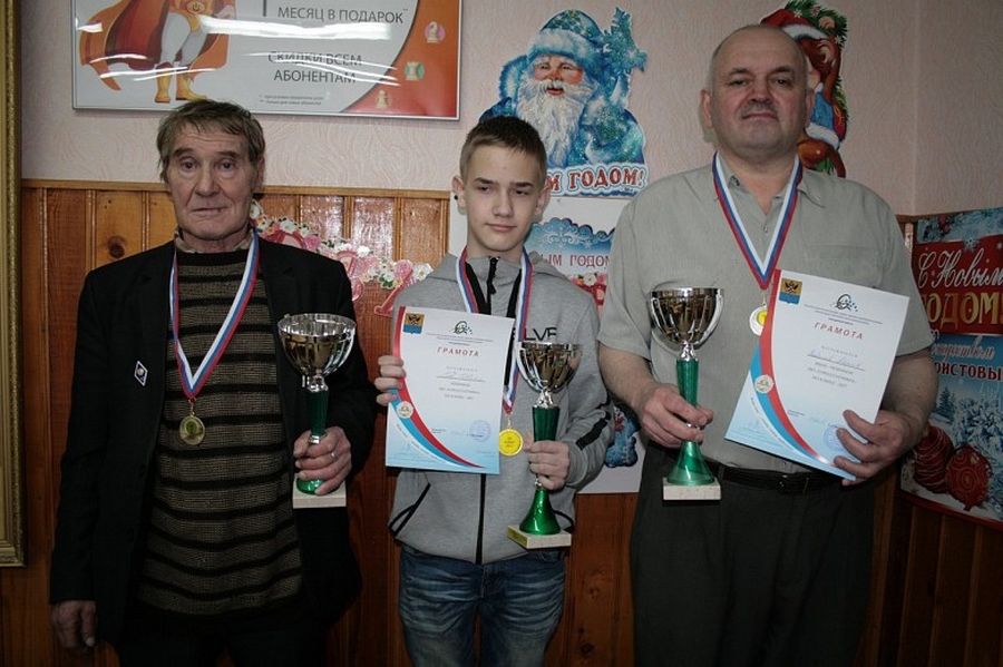 15-летний Глеб Бабанин - победитель чемпионата Гатчины по блицу