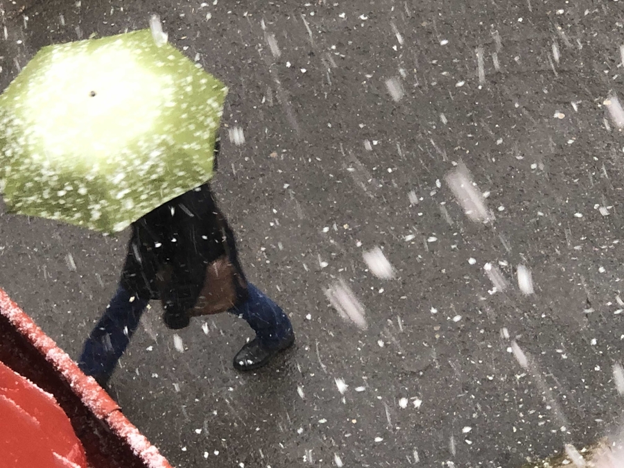 МЧС предупреждает и сильных дождях и снеге