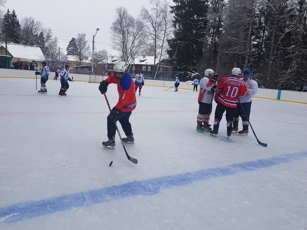 Чемпионат Гатчинского района по хоккею