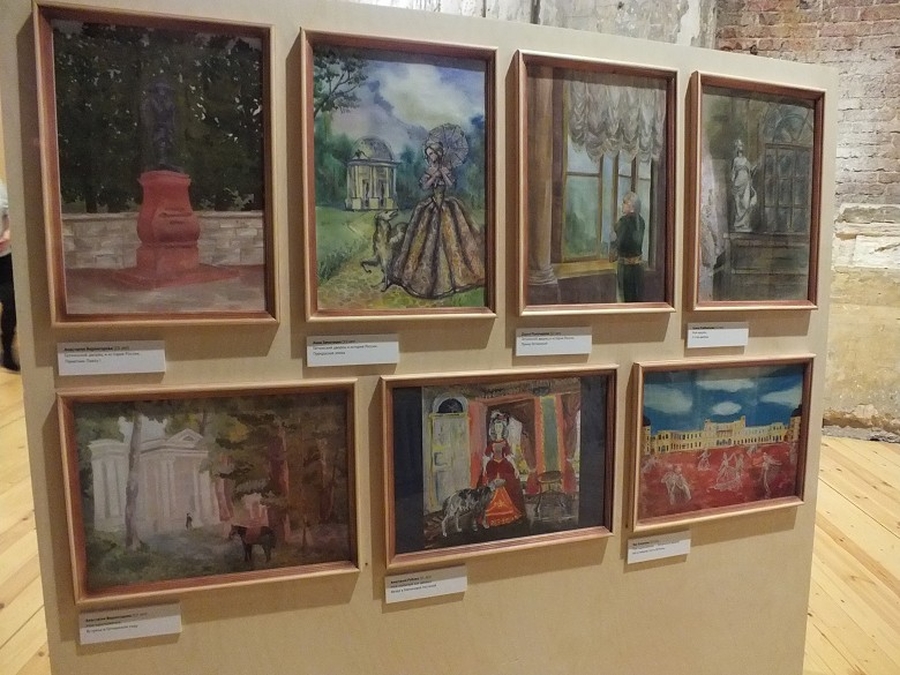 Более сотни художественных и литературных шедевров появились в стенах Гатчинского дворца