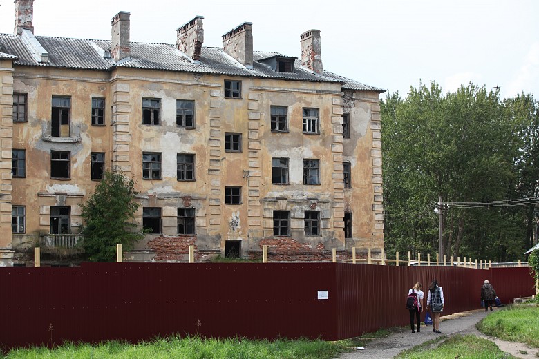 Погода городок. Сиверский 2 военный городок. Сиверский военный городок дом 2. Сиверский военный городок 7. Сиверский военный городок дом 38.