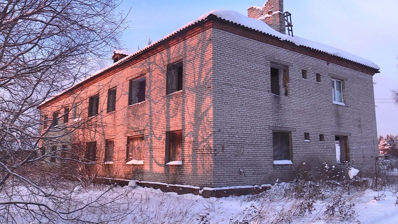 Гатчинская Служба Новостей — Новоселье в Пудомягах: есть и вода, и свет, и  тепло!