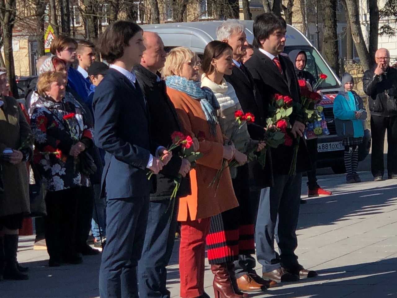 Гатчинская Служба Новостей — В Гатчине прошла акция в память о геноциде  Советского народа в годы Великой Отечественной войны