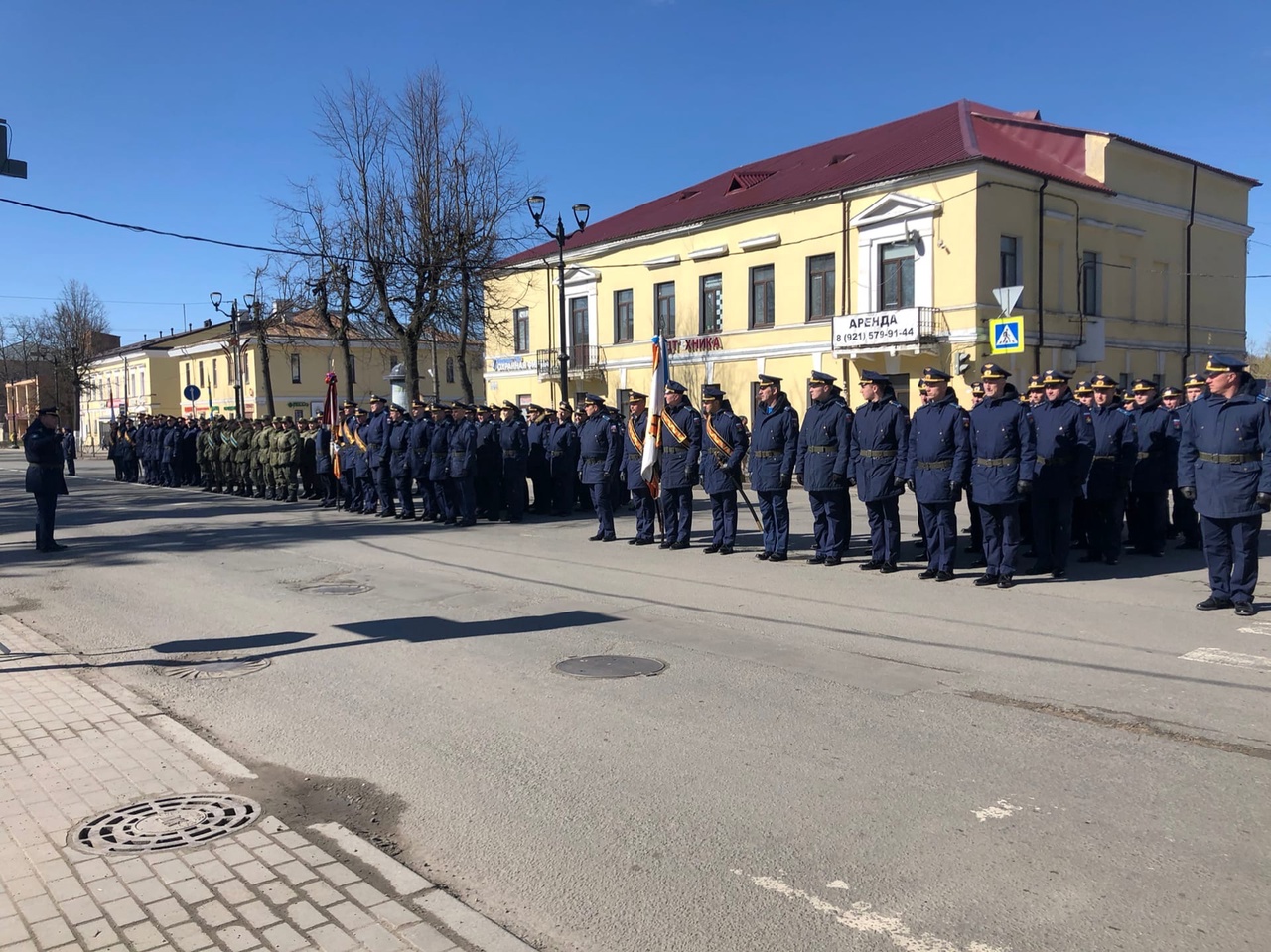 В субботу движение в центре Гатчины ограничат из-за репетиции парада к 9  мая | 05.05.2022 | Гатчина - БезФормата